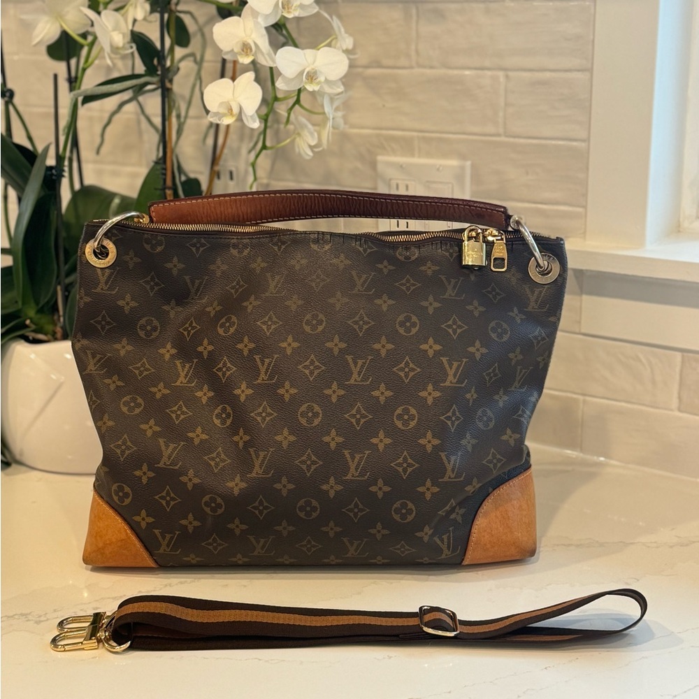 Louis Vuitton Brown Monogram Women's Bag